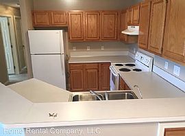 2 Bedroom 1bathroom  in Caledonia, MI (Photo 8 of 11)