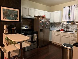 $600 For Rent and $600 For Security Deposit  in Grand Rapids, MI (Photo 3 of 5)