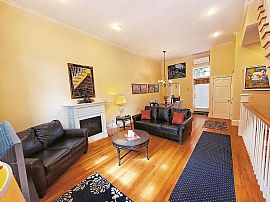 Charming 2 Bedroom Home in Boston, MA (Photo 2 of 12)