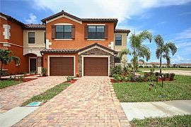 20339 Lagente Cir, Venice, Fl 34293 in Venice, FL
