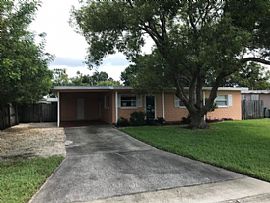 1340 Hollywood Dr, Melbourne, Fl 32935 in Melbourne, FL