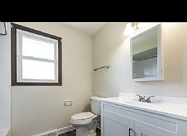 7538 S 75th St, Franklin, Wi 53132 in Franklin, WI (Photo 8 of 12)