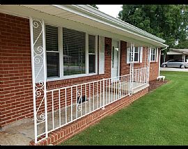 4212 Mcclain Ln Nw, Huntsville, Al 35810 in Huntsville, AL (Photo 2 of 12)