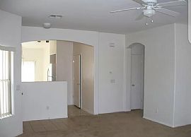 243 E Calle Puente Azul, Sahuarita, Az 85629 in Sahuarita, AZ (Photo 3 of 9)