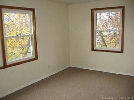 261 Sunnyside Ave, watertown, Ct 06779 in Watertown, CT (Photo 11 of 12)