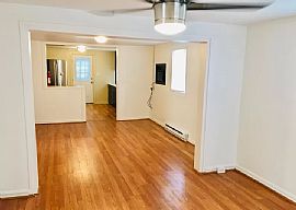 829 Pruitt St, Florence, Al 35630 in Florence, AL (Photo 2 of 8)