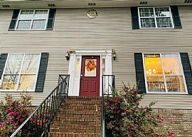 198 S Pointe Dr, Birmingham, Al 35209 in Birmingham, AL (Photo 2 of 12)