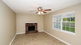 605 Princess Ln, Irondale, Al 35210 in Irondale, AL (Photo 2 of 9)