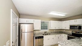 605 Princess Ln, Irondale, Al 35210 in Irondale, AL (Photo 4 of 9)