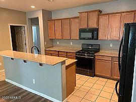 7579 W Rovey Ave, Glendale, Az 85303 in Glendale, AZ (Photo 2 of 10)