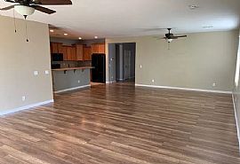 7579 W Rovey Ave, Glendale, Az 85303 in Glendale, AZ (Photo 3 of 11)