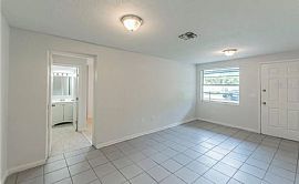 Beautiful 3bd with 2ba Available For Rent in Tampa, FL (Photo 8 of 12)