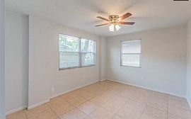 Beautiful 3bd with 2ba Available For Rent in Tampa, FL (Photo 9 of 12)