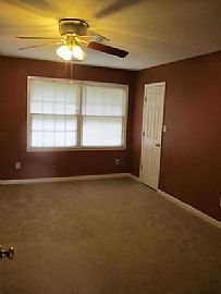 4818 Riverwood Pl, Birmingham, Al 35242 in Birmingham, AL (Photo 2 of 12)