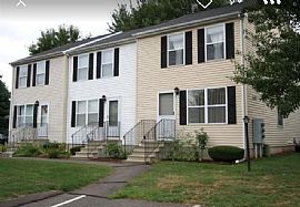 5 Summersweet Dr,  in Glastonbury, CT