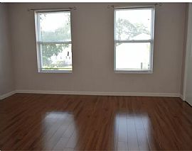 5 Summersweet Dr,  in Glastonbury, CT (Photo 6 of 12)