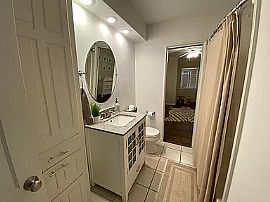 Charming 3 Bed / 2 Bath in Dallas, TX (Photo 4 of 12)