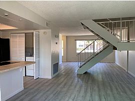 2834 E Clarendon Ave, Phoenix, Az 85016 in Phoenix, AZ (Photo 3 of 11)