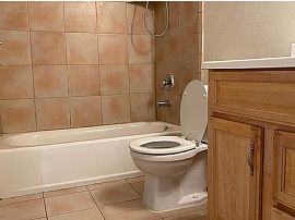 2834 E Clarendon Ave, Phoenix, Az 85016 in Phoenix, AZ (Photo 5 of 11)