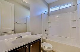 6518 N 79th Ln, Glendale, Az 85303 in Glendale, AZ (Photo 3 of 8)