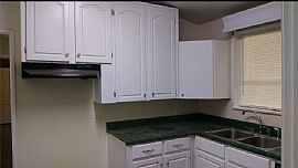 831 Coliseum Blvd, Montgomery, Al 36109 in Montgomery, AL (Photo 5 of 10)