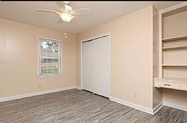 5817 Carriage Brook Rd, Montgomery, Al 36116 in Montgomery, AL (Photo 8 of 12)