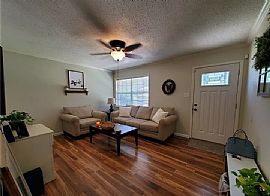 452 Avondale Rd, Montgomery, Al 36109 in Montgomery, AL (Photo 3 of 12)