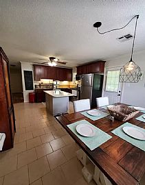 452 Avondale Rd, Montgomery, Al 36109 in Montgomery, AL (Photo 4 of 12)