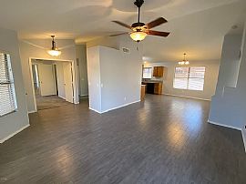 4738 E Abraham Ln, Phoenix, Az 85050 in Phoenix, AZ (Photo 2 of 12)