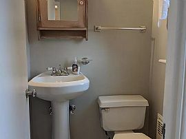 117 Glenbrook Dr, cheshire, Ct 06410 in Cheshire, CT (Photo 8 of 12)