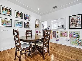 Beautiful 3bedroom House Going For a Nice Price in Miami Beach, FL (Photo 9 of 12)