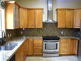 Nice House For Rent at  Affordable Price in Miami, FL (Photo 4 of 12)