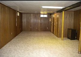 4 Deborah Rd, Windsor Locks, Ct 06096 in Windsor Locks, CT (Photo 8 of 12)