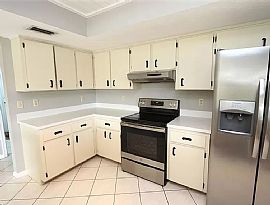 9842 Campbell Cir, Naples, Fl 34109 in Naples, FL (Photo 2 of 12)