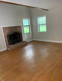 3101 Sandhill Rd, Auburn, Al 36830 in Auburn, AL (Photo 3 of 12)