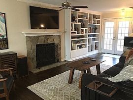 Beautiful Family Home  in Atlanta, GA (Photo 2 of 11)