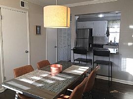 Beautiful Family Home  in Atlanta, GA (Photo 6 of 11)