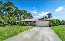 1777 Sw Erie St, Port Saint Lucie, Fl 34953 in Port Saint Lucie, FL (Photo 2 of 12)