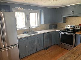 118 Washington Cir, West Hartford, Ct 06119 in West Hartford, CT (Photo 4 of 6)