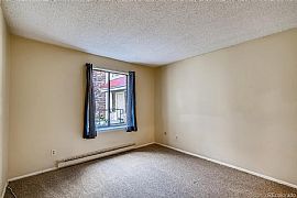 Beautiful Spacious Condo in Sable Landing in Aurora, CO (Photo 6 of 12)