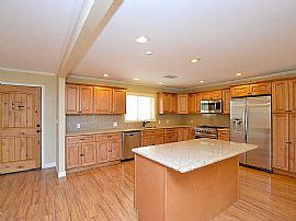 3831 N 34th St, Phoenix, Az 85018 in Phoenix, AZ (Photo 2 of 11)