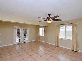 3831 N 34th St, phoenix, Az 85018 in Phoenix, AZ (Photo 7 of 12)