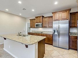 4770 E Tierra Buena Ln, Phoenix, Az 85032 in Phoenix, AZ (Photo 4 of 12)