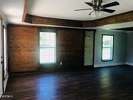 $500 For Rent and $500 For Deposit in Picayune, MS (Photo 2 of 3)