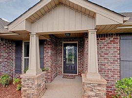 207 Healey Dr, Madison, Al 35756 in Madison, AL (Photo 2 of 5)