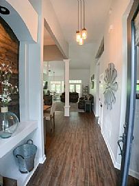 1935 Lake Francis Dr, Apopka, Fl 32712 in Apopka, FL