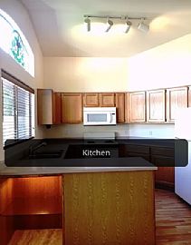 3218 E Laurel Ln, Phoenix, Az 85028 in Phoenix, AZ (Photo 5 of 12)