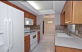 104 Woodfield Ct, Sanford, Fl 32773 in Sanford, FL (Photo 9 of 12)