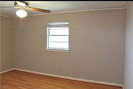 2214 Biltmore Ave, Montgomery, Al 36107 in Montgomery, AL (Photo 10 of 12)