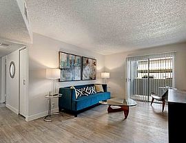 8600 Starboard Dr, Las Vegas, Nv 89117 in Las Vegas, NV (Photo 3 of 6)